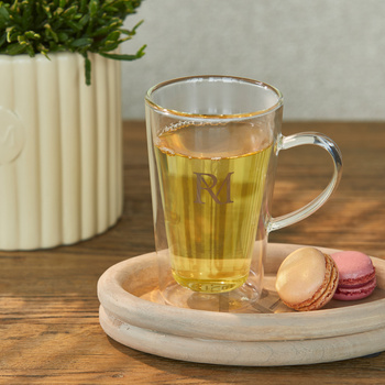 Riviera Maison Szklanka termiczna z uchem RM Double Wall Monogram Glass XL 13,5x8,5x12cm szkło bezbarwne 340ml.