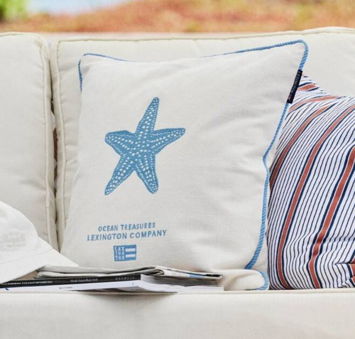 Lexington Poszewka na poduszkę Ocean Treasures Sea Embroidered Recycled Cotton Pillow Cover biała haft w kolorze błękitnym 50x50 cm 100% bawełna