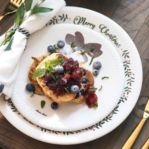 Riviera Maison Talerz obiadowy świąteczny RM Classic Christmas Dinner Plate 26cm porcelana.
