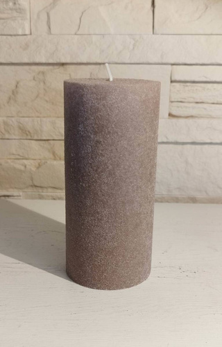 Świeca dekoracyjna walec Welur ciemny beż 15x7 cm czas palenia około 70
