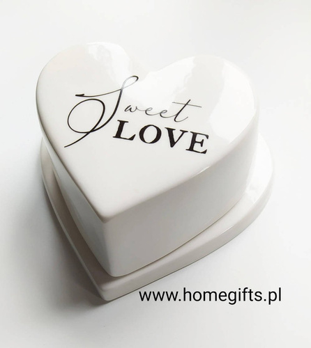 Riviera Maison Maselniczka serce Sweet Love Butter Dish porcelanowa biała 13x12x5cm