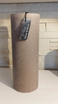 Świeca dekoracyjna walec Welur ciemny beż 27x10cm czas palenia około 215h