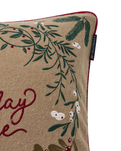 Lexington Poszewka Świąteczna Holiday House Wool 50x50cm kolor beżowy 65% wełna 30% poliester 5% włókna z recyklingu 