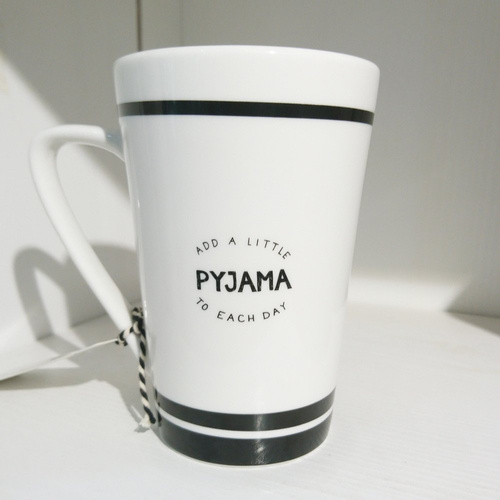 Kubek porcelanowy XL, Pyjamas all day, Dutch Rose, biały, 430ml