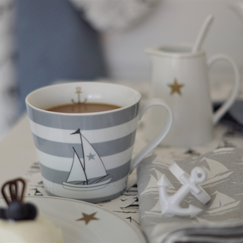 Kubek Porcelanowy Krasilnikoff Żaglówka z szarymi pasami Boat with grey stripwes H9cm 350ml